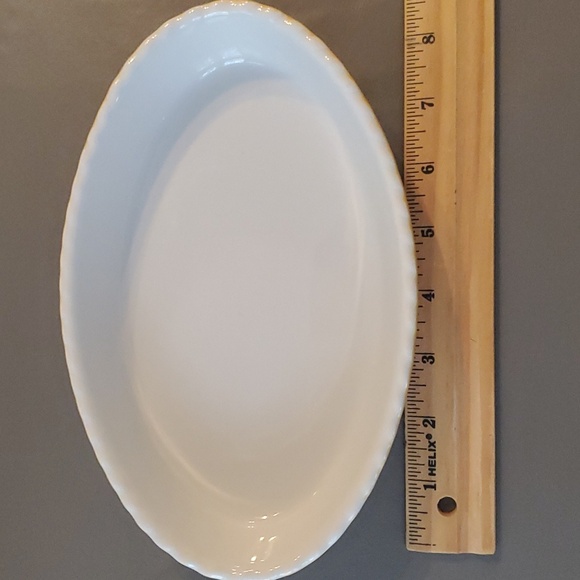 Valentina Porcelain Bakeware Ruffled Edge Italy - Picture 6 of 7